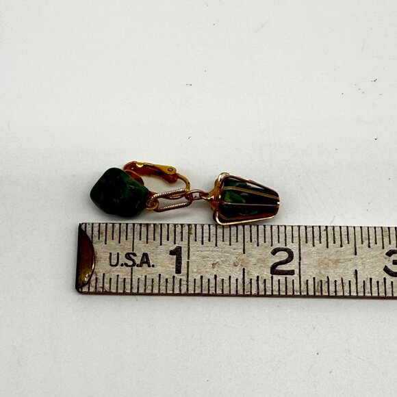 Vintage Gold-Tone Green Stone Clip-On Earrings With Dangling Cage Design - Picture 4 of 8